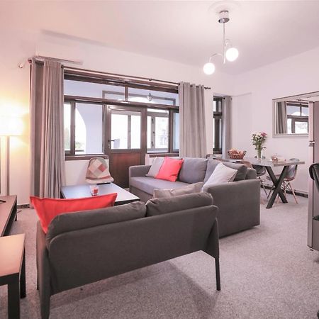 Modern 2 Bedroom Apartment Next To Metro - Marousi Atina Dış mekan fotoğraf