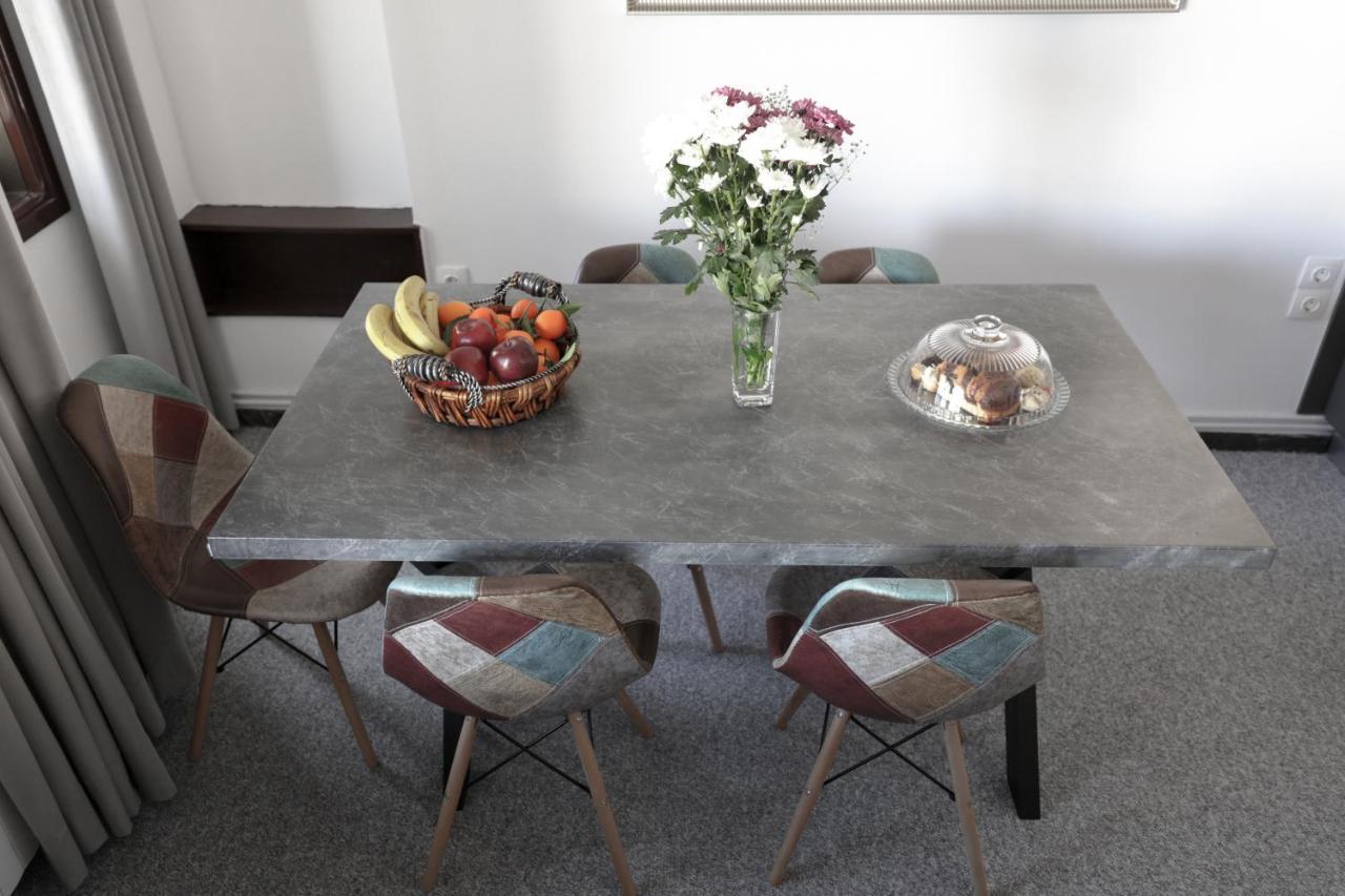 Modern 2 Bedroom Apartment Next To Metro - Marousi Atina Dış mekan fotoğraf