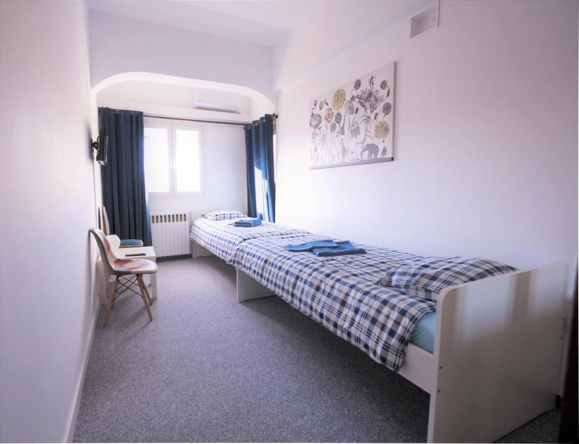 Modern 2 Bedroom Apartment Next To Metro - Marousi Atina Dış mekan fotoğraf